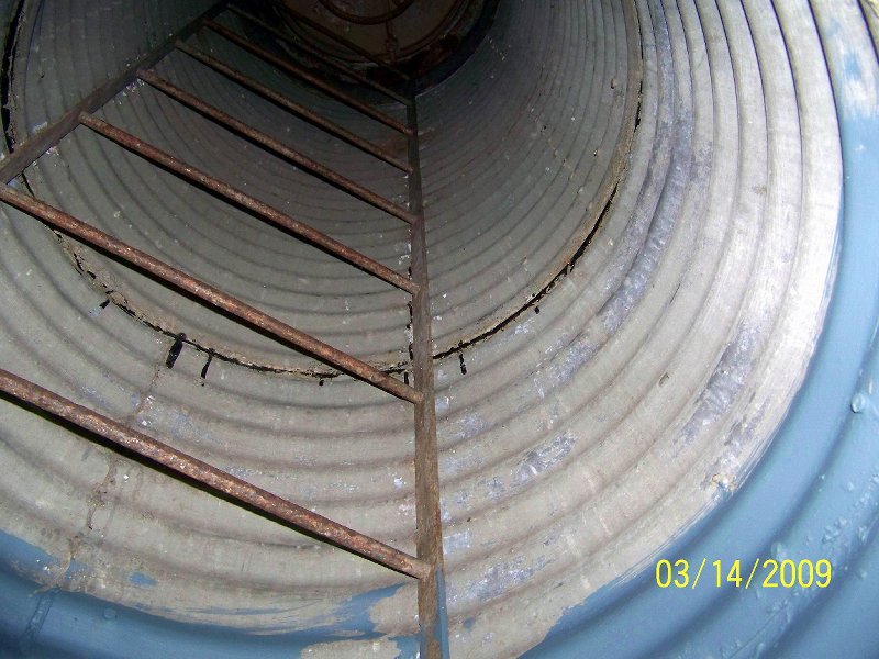 Hector 017 031409.jpg - Compliments of Hector Padron-AD4C